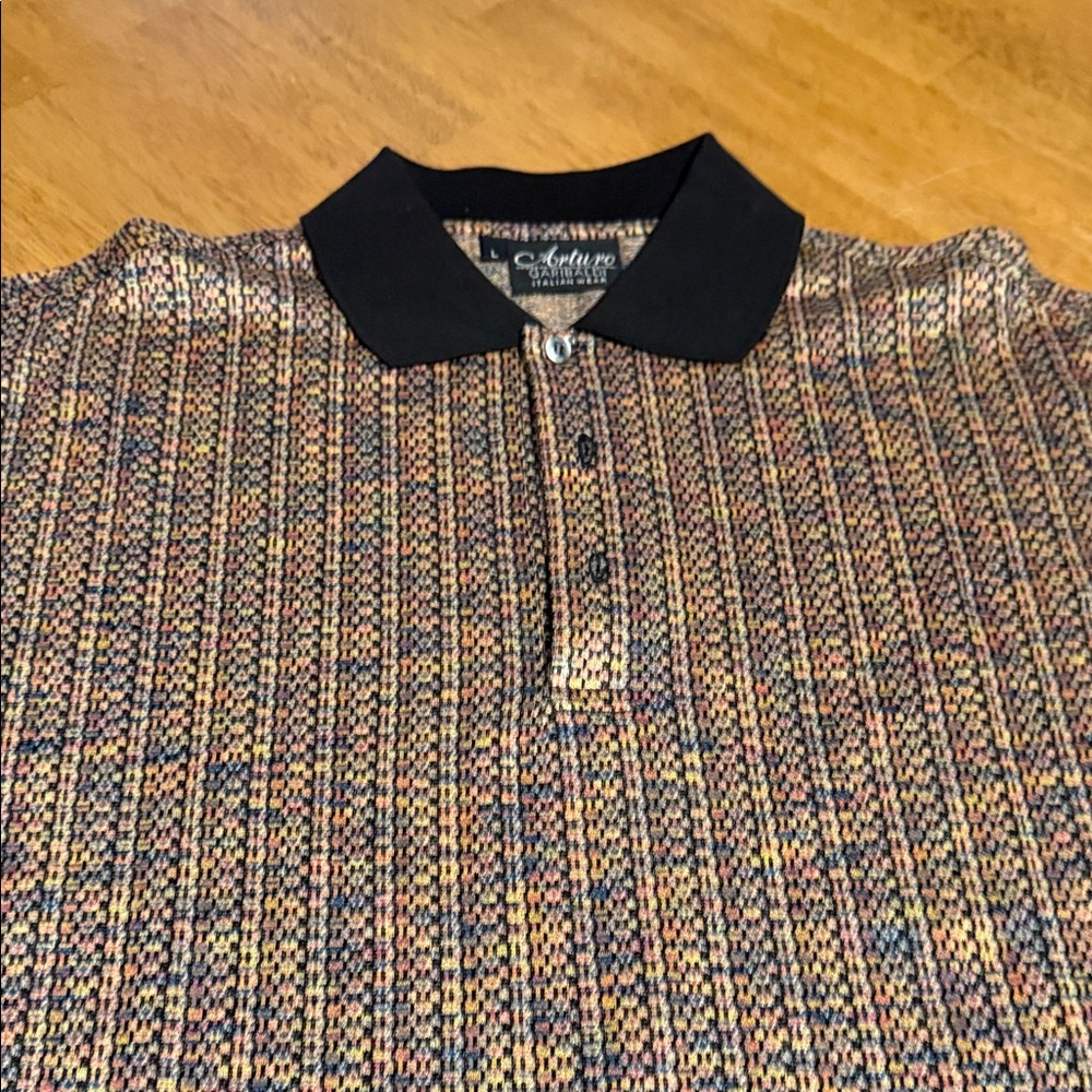 Stylish Patterned Polo Shirt - image 3